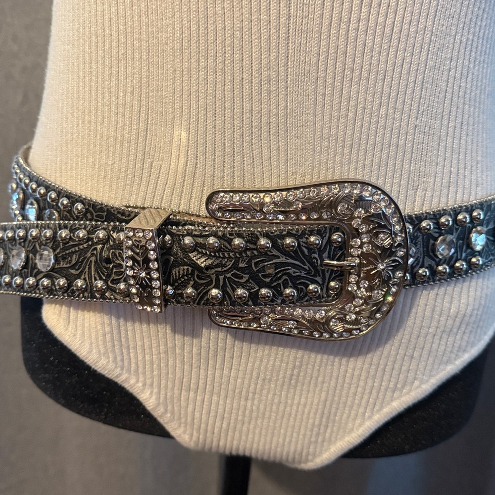 BLAZIN ROXX Camo Real Tree Rhinestone Belt Leather Womens Western Sz M 31-36”